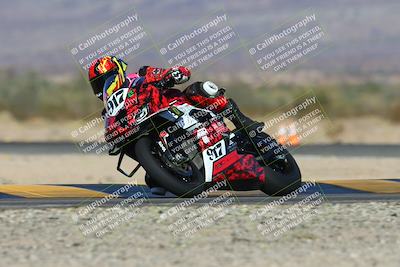 media/Dec-06-2024-CVMA Friday Practice (Fri) [[e1d1c5d4fc]]/4-Group 4 and Trackday/Session 3 (Turn 14)/